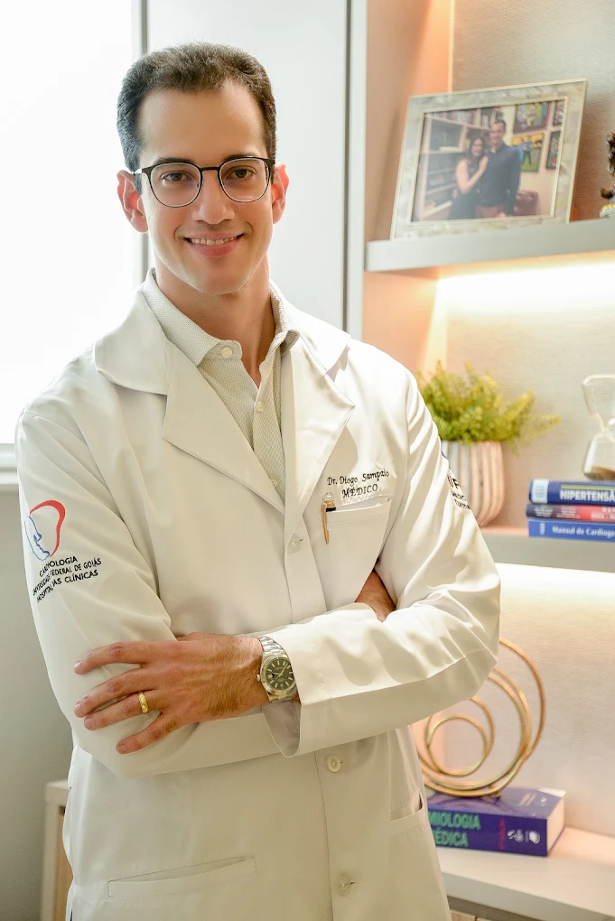 Dr. Diogo Sampaio, cardiologista em Goiânia